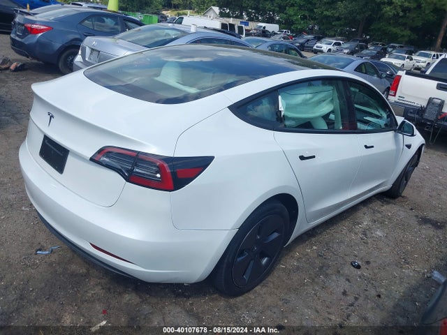 2023 TESLA MODEL 3 5YJ3E1EAXPF588183 Photo 3