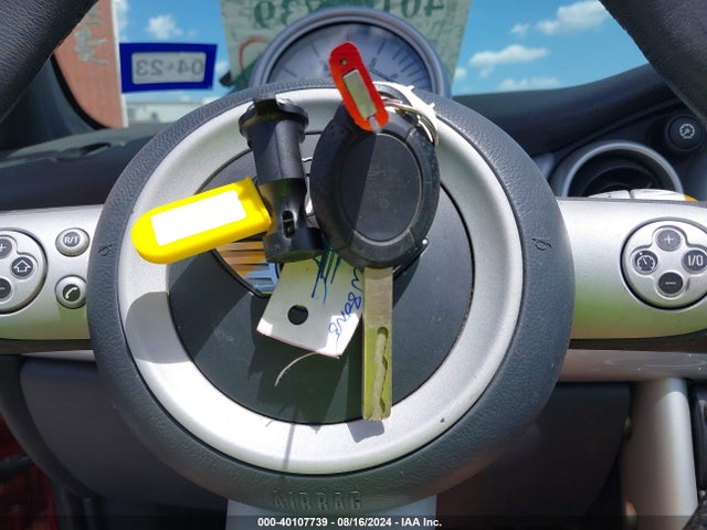 2007 MINI COOPER WMWRF33567TF66297 Photo 10