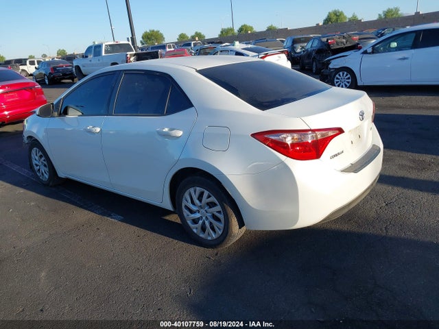 Toyota COROLLA LE 2017 5YFBURHE3HP688689 Image 3