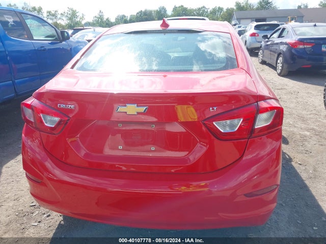 Chevrolet Cruze Lt Auto 2018 1G1BE5SM5J7166457 Image 16