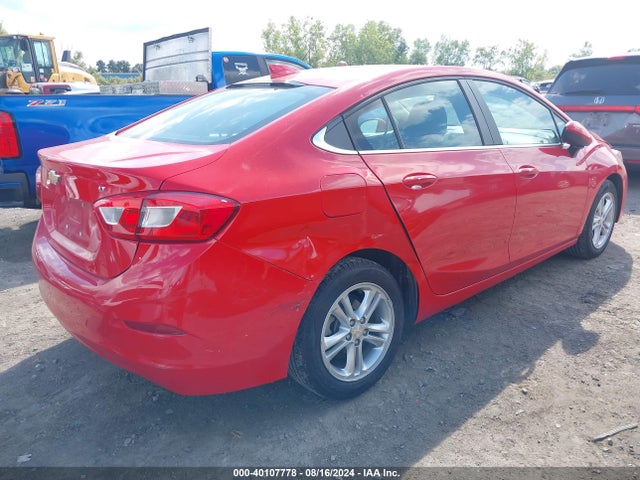 Chevrolet Cruze Lt Auto 2018 1G1BE5SM5J7166457 Image 4