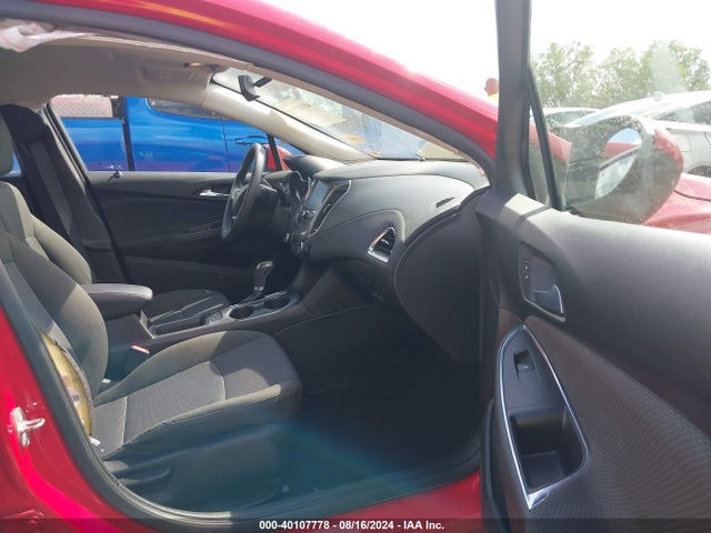 Chevrolet Cruze Lt Auto 2018 1G1BE5SM5J7166457 Image 5