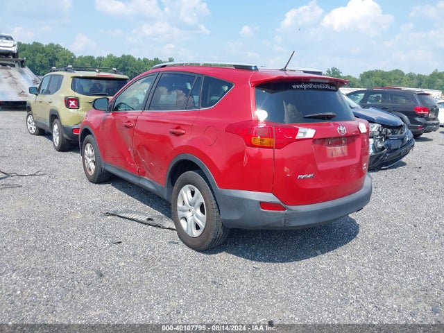 Toyota RAV4 LE 2015 JTMBFREV9FJ048583 Image 3