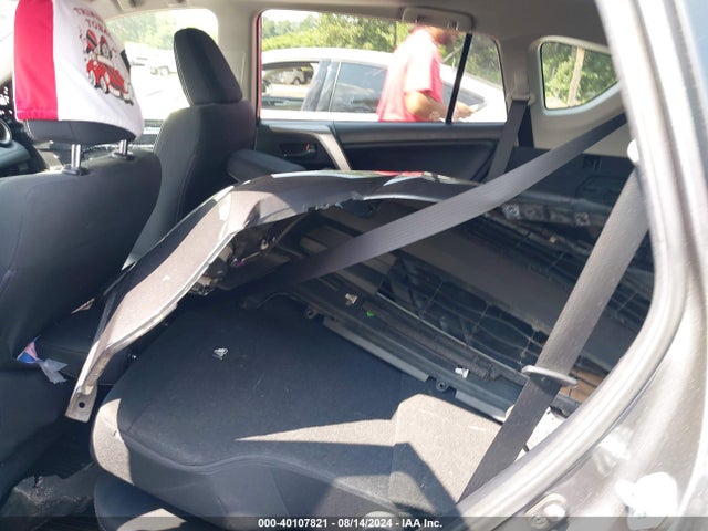 Toyota Rav4 Xle 2017 JTMRFREV8HD216584 Image 8