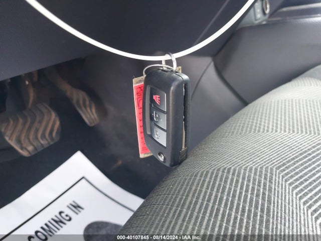 Nissan ROGUE S 2015 5N1AT2MT8FC876927 Image 11