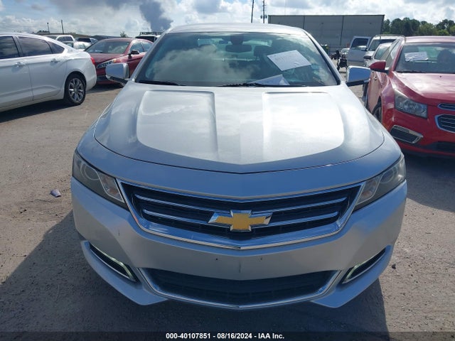 Chevrolet IMPALA 1LT 2018 2G1105SA0J9154523 Image 12