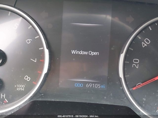 2T3C1RFV0KW028882 Toyota Rav4 Xle Premium