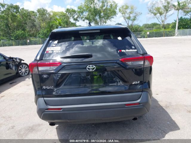 2T3C1RFV0KW028882 Toyota Rav4 Xle Premium
