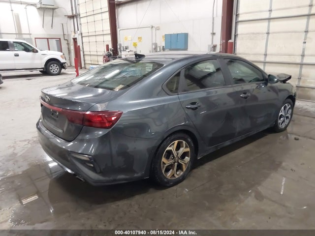 3KPF24AD1KE112815 KIA Forte Lxs