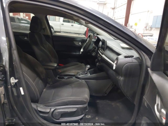3KPF24AD1KE112815 KIA Forte Lxs