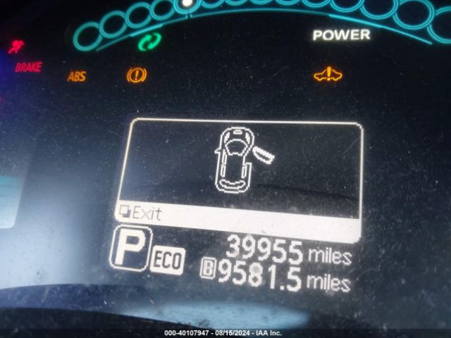 1N4AZ0CPXEC339444 Nissan LEAF S