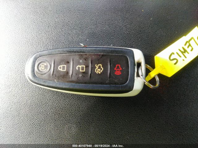 1FAHP2E83GG107463 Ford TAURUS SEL