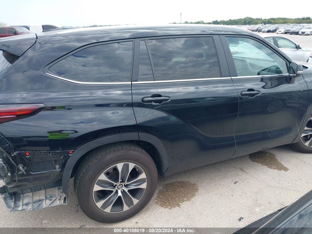 Toyota Highlander Xle 2024 5TDKDRAH5RS537091 Image 14