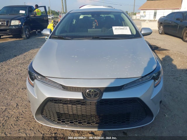 Toyota COROLLA LE 2022 5YFEPMAE3NP352120 Image 12