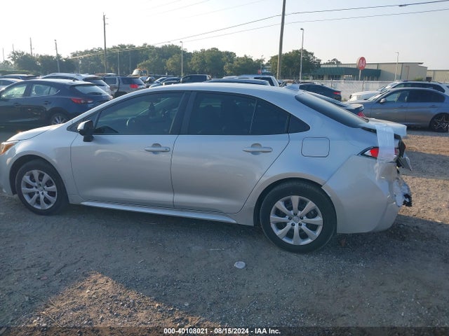 Toyota COROLLA LE 2022 5YFEPMAE3NP352120 Image 14