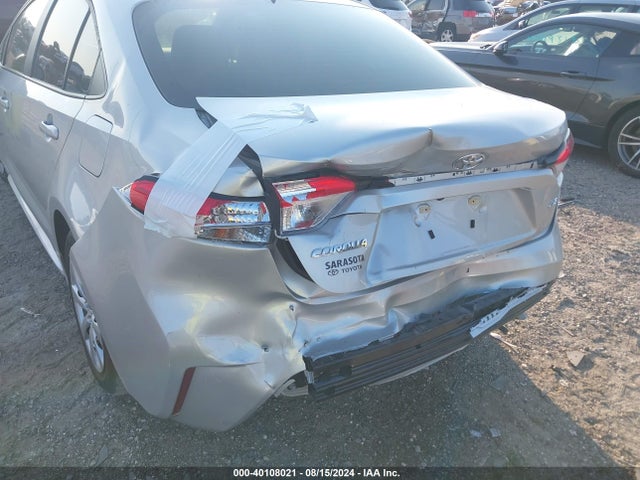 Toyota COROLLA LE 2022 5YFEPMAE3NP352120 Image 6