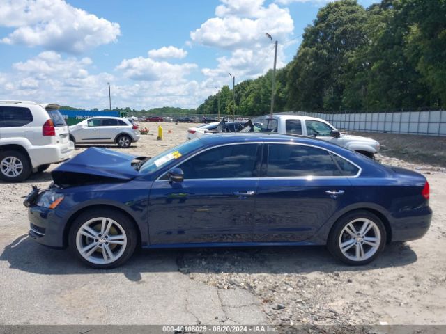 1VWBT7A37EC049930 Volkswagen Passat 1.8t Se