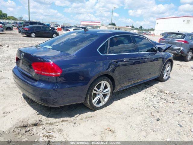 1VWBT7A37EC049930 Volkswagen Passat 1.8t Se