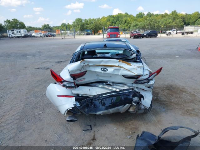 5XXGT4L30LG449376 KIA Optima Se