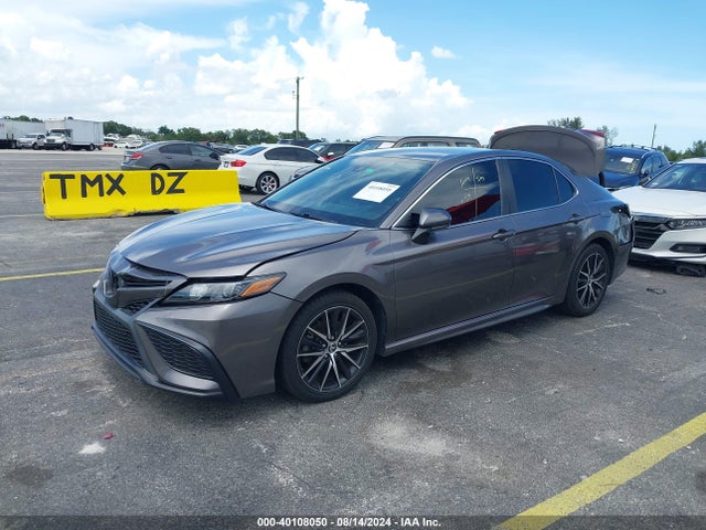 Toyota CAMRY SE 2021 4T1G11AK8MU484673 Image 2