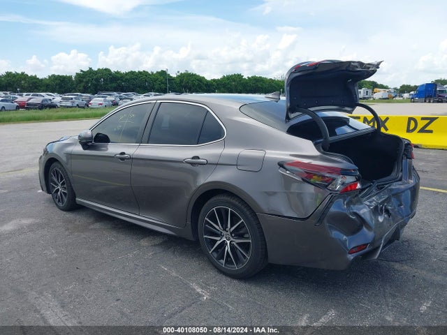 Toyota CAMRY SE 2021 4T1G11AK8MU484673 Image 3