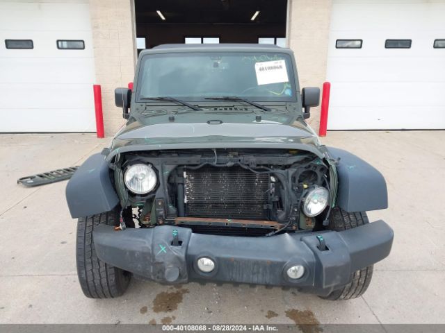 1C4BJWDG9FL602600 Jeep Wrangler Unlimited Sport