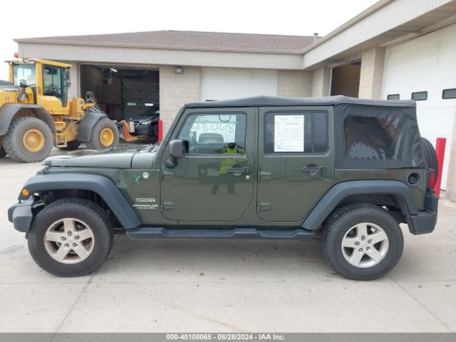 1C4BJWDG9FL602600 Jeep Wrangler Unlimited Sport