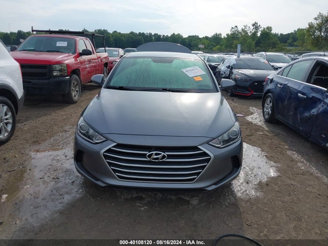 Hyundai ELANTRA SE 2018 KMHD74LF6JU452836 Image 12