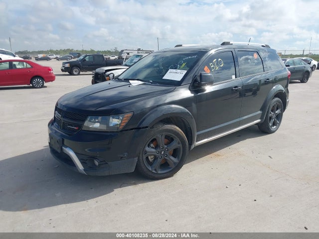3C4PDCGG0KT803372 Dodge Journey Crossroad