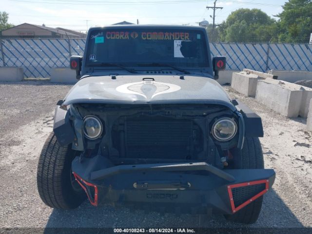 1C4BJWFG8FL705844 Jeep Wrangler Unlimited Rubicon