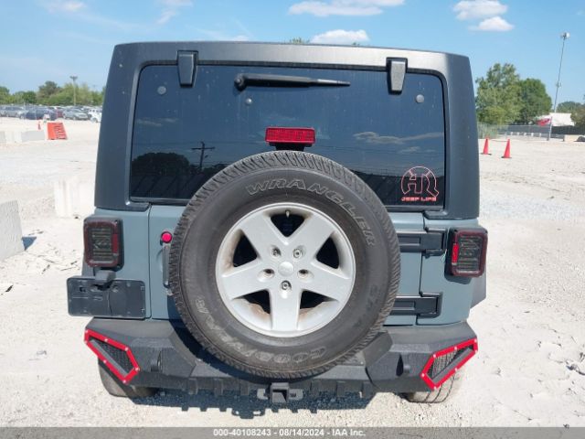 1C4BJWFG8FL705844 Jeep Wrangler Unlimited Rubicon
