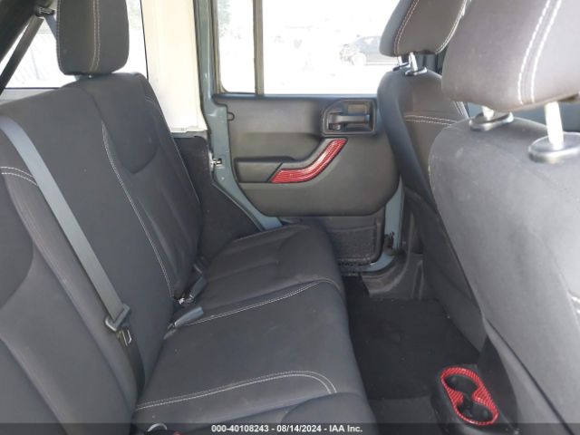 1C4BJWFG8FL705844 Jeep Wrangler Unlimited Rubicon
