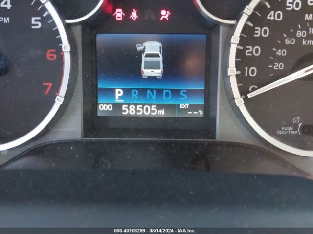 5TFEY5F1XHX216811 Toyota Tundra Sr5 5.7l V8