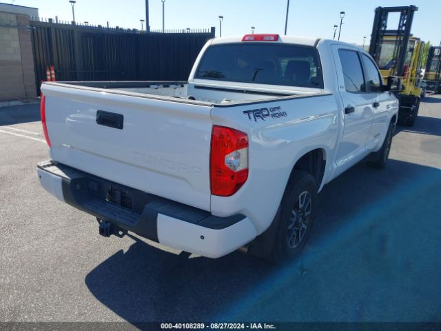 5TFEY5F1XHX216811 Toyota Tundra Sr5 5.7l V8