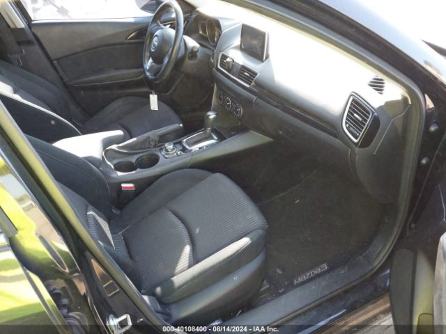 3MZBM1V75GM261184 Mazda Mazda3 I Touring