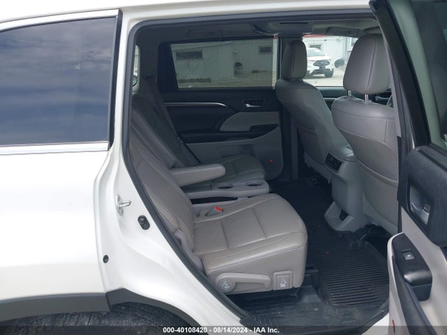 5TDDKRFH1GS308847 Toyota Highlander Limited V6