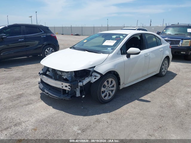 Toyota COROLLA LE 2022 JTDEPMAE4N3018493 Image 2