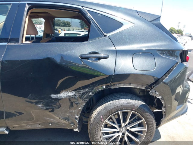 2T2AGCEZ5NC009777 Lexus NX 350