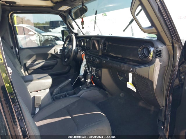 1C4HJXDG0MW832148 Jeep Wrangler Unlimited Sport Altitude 4x4