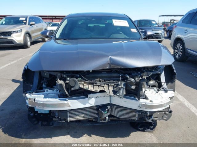 1HGCV2F99JA005470 Honda Accord Touring 2.0t