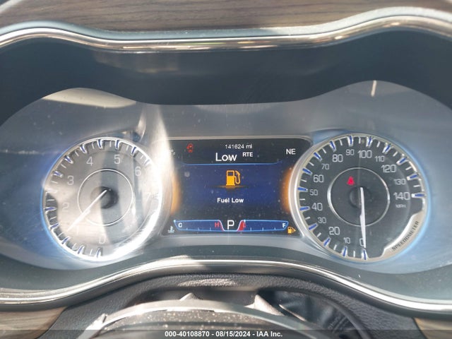Chrysler 200 C 2015 1C3CCCCB7FN608696 Image 7