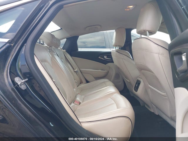 Chrysler 200 C 2015 1C3CCCCB7FN608696 Image 8
