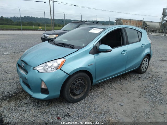 JTDKDTB38E1083264 Toyota Prius C Two