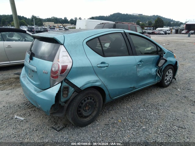 JTDKDTB38E1083264 Toyota Prius C Two