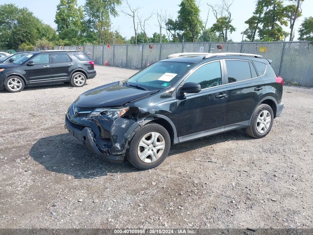 Toyota RAV4 LE 2014 2T3BFREV1EW159323 Image 2