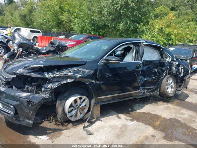 1VWAS7A35GC024770 Volkswagen Passat 1.8t S