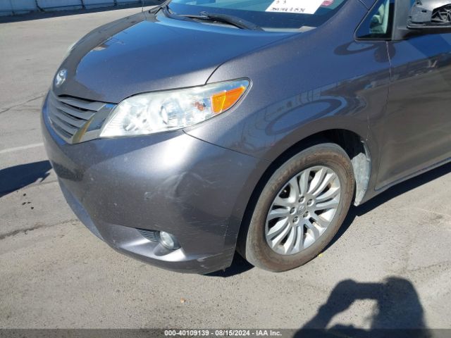 5TDYK3DC4ES421257 Toyota Sienna Xle V6 8 Passenger