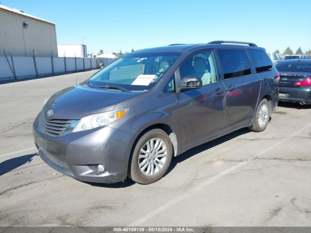 5TDYK3DC4ES421257 Toyota Sienna Xle V6 8 Passenger