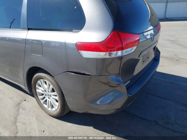 5TDYK3DC4ES421257 Toyota Sienna Xle V6 8 Passenger