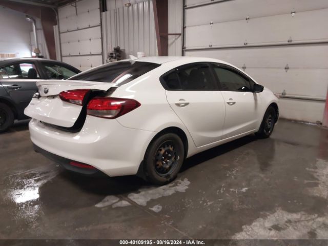 3KPFK4A7XHE011100 KIA FORTE LX